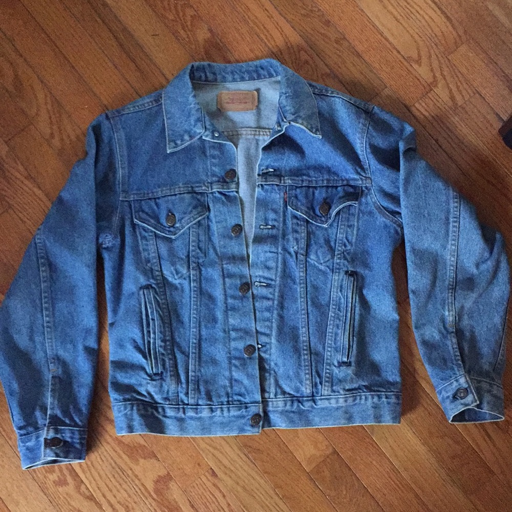 Vintage Levi’s trucker denim jacket size large